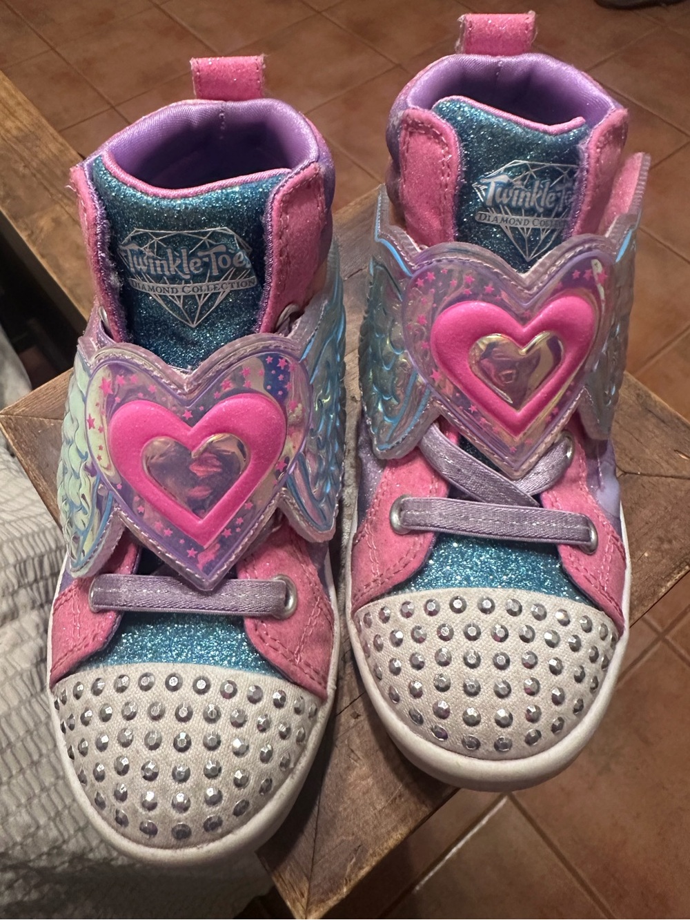 Girls' Pink & Blue Heart Light-Up Sneakers